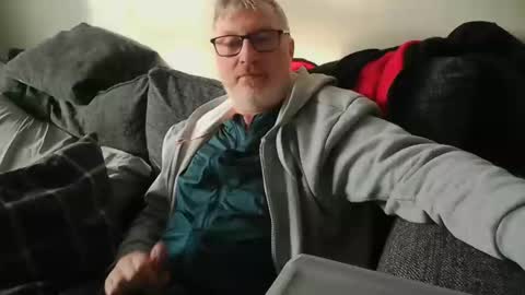 rusty69x online show from December 16, 11:22 am