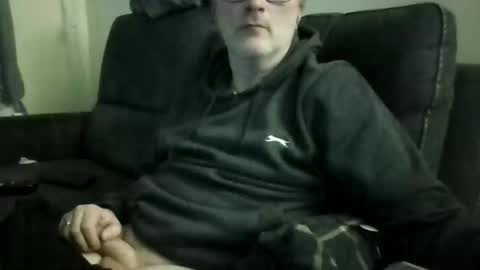 Snapshot of rusty69x chatting on February 23, 3:26 am rusty69x online show from February 23, 3:26 am