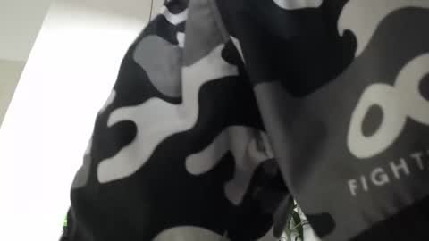 Snapshot of rustynf1tz chatting on December 5, 4:03 pm MillionDollarGuy online show from December 5, 4:03 pm