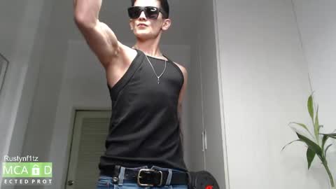 Snapshot of rustynf1tz chatting on June 5, 1:50 pm MillionDollarGuy online show from June 5, 1:50 pm