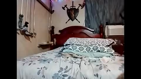 Snapshot of rustyshackelford1902 chatting on October 12, 3:49 am Rusty online show from October 12, 3:49 am