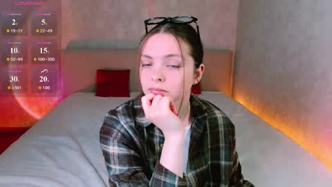 RutaYoung online show from May 5, 2:47 pm