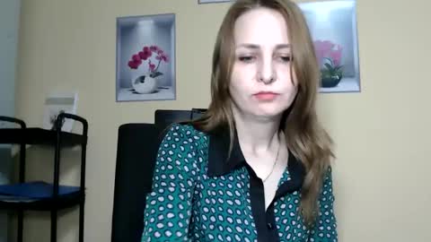 Ruth online show from March 8, 5:28 pm