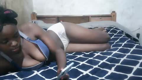 ruu_prettygal online show from February 20, 2:19 am