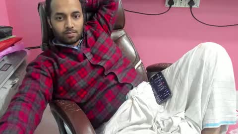 Snapshot of rwb17 chatting on December 15, 10:41 am rwb17 online show from December 15, 10:41 am