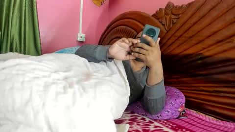 Snapshot of rwb17 chatting on February 1, 3:43 pm rwb17 online show from February 1, 3:43 pm