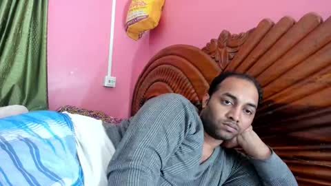 Snapshot of rwb17 chatting on February 3, 4:12 pm rwb17 online show from February 3, 4:12 pm