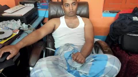 Snapshot of rwb17 chatting on February 16, 9:27 am rwb17 online show from February 16, 9:27 am