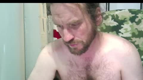 Snapshot of rwb1982 chatting on October 21, 1:39 am rwb1982 online show from October 21, 1:39 am