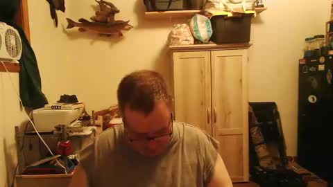 Snapshot of rwzar_0712 chatting on October 7, 12:30 am rwzar_0712 online show from October 7, 12:30 am