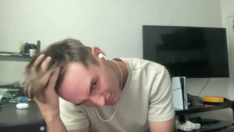 ryan online show from July 26, 1:36 am