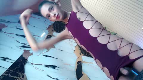 Snapshot of ryan_hyeson chatting on December 4, 12:58 pm Its me Ryan online show from December 4, 12:58 pm