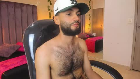 ryan_jackson_ online show from November 6, 4:24 am