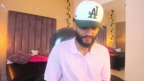 Snapshot of ryan_jackson_ chatting on November 17, 4:07 am ryan_jackson_ online show from November 17, 4:07 am