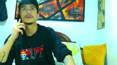 Snapshot of ryan_maxy chatting on November 19, 10:32 pm ryan online show from November 19, 10:32 pm