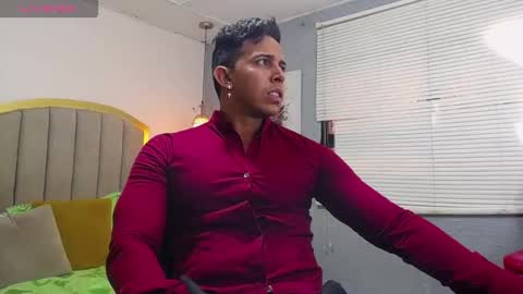 Snapshot of ryan_nesson chatting on October 1, 1:17 pm Ryan online show from October 1, 1:17 pm