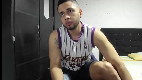 ryan_xc1 online show from November 21, 4:00 am