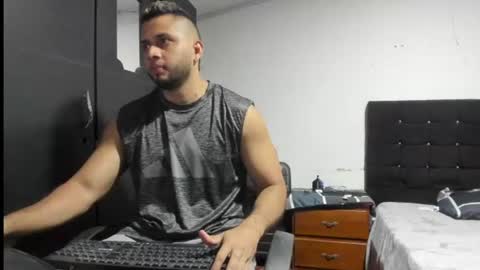 ryan_xc1 online show from July 27, 3:02 am