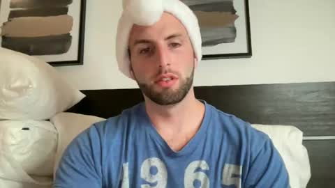 Snapshot of ryanandchadcb chatting on December 6, 11:22 am Ryan  Chad online show from December 6, 11:22 am