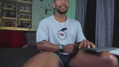 ryanboy30 online show from January 5, 8:56 pm