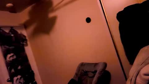 Snapshot of ryanfc85 chatting on January 14, 5:51 am RFC666 online show from January 14, 5:51 am