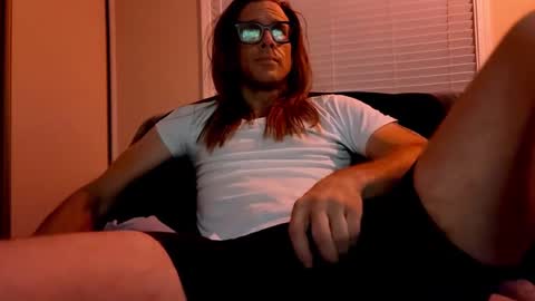 Snapshot of ryanfc85 chatting on February 1, 5:28 am RFC666 online show from February 1, 5:28 am