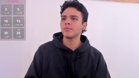 Snapshot of ryanfuller_ chatting on November 27, 7:49 pm Ryan online show from November 27, 7:49 pm