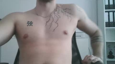 ryanhoffmann15 online show from February 22, 2:48 pm