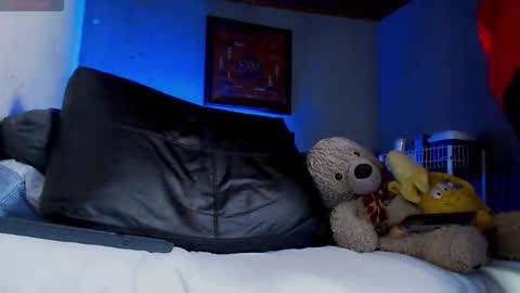 Ryannhill  online show from February 22, 10:14 am