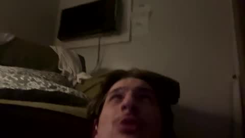 Snapshot of ryannisryyan chatting on October 11, 8:13 am But Ryan Please online show from October 11, 8:13 am