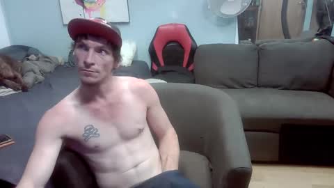 Snapshot of ryanteedaddy chatting on October 20, 9:59 pm Ryan Tee online show from October 20, 9:59 pm