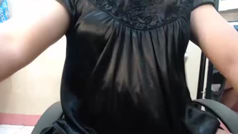 rylle_asian online show from January 6, 1:37 pm