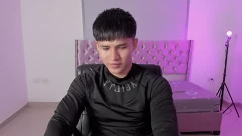 Snapshot of ryo_kush0 chatting on July 3, 1:39 pm ryo_kush0 online show from July 3, 1:39 pm
