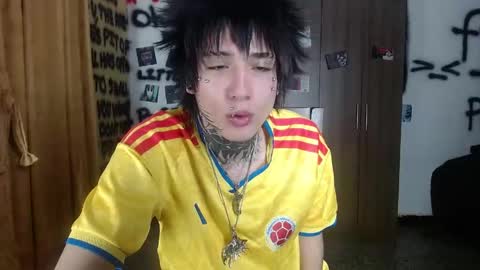 Snapshot of ryoko_vishnu chatting on May 27, 1:57 am Ryoko online show from May 27, 1:57 am