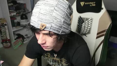 Snapshot of ryot35 chatting on November 12, 11:58 pm Ryot3 online show from November 12, 11:58 pm