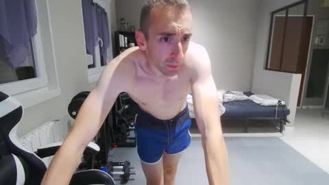 Snapshot of ryukukamifr chatting on October 14, 5:25 pm Ryuk FR online show from October 14, 5:25 pm