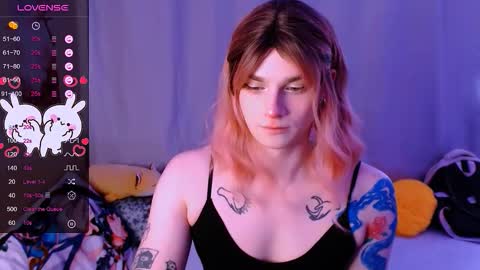  Alice  online show from October 2, 6:09 am