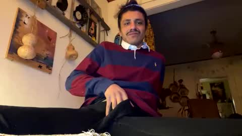 Snapshot of rzp1313 chatting on December 23, 5:49 am rzp1313 online show from December 23, 5:49 am