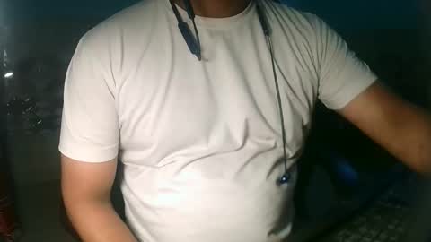 Snapshot of s03286 chatting on May 11, 6:49 pm HotLovers online show from May 11, 6:49 pm