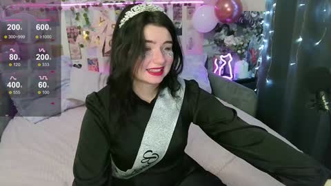 Snapshot of s_katekisa_ss chatting on December 8, 2:49 am Kate online show from December 8, 2:49 am