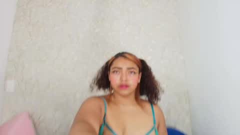 Snapshot of s_sofia_ chatting on September 25, 7:28 pm s_sofia_ online show from September 25, 7:28 pm