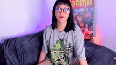 Val online show from November 6, 4:13 am