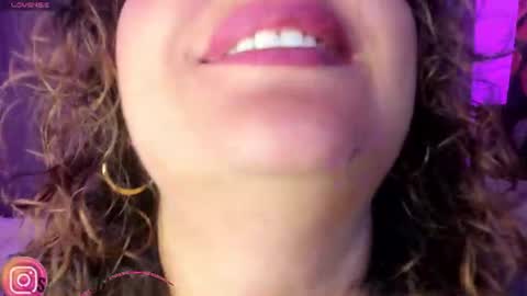 Snapshot of saara__queen chatting on June 20, 1:30 am saara__queen online show from June 20, 1:30 am
