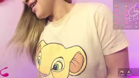 Snapshot of saaya_tay chatting on November 19, 3:28 am saaya_tay online show from November 19, 3:28 am