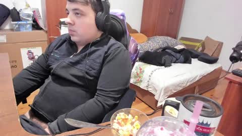 1141323  my Lord Mister Max   moms treasure online show from January 1, 1:04 am