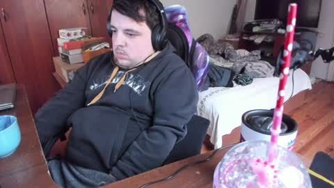 1141323  my Lord Mister Max   moms treasure online show from January 11, 11:12 am