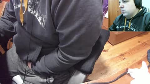 1141323  my Lord Mister Max   moms treasure online show from March 4, 7:32 pm