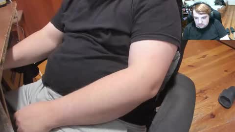 1141323  my Lord Mister Max   moms treasure online show from October 7, 2:36 pm