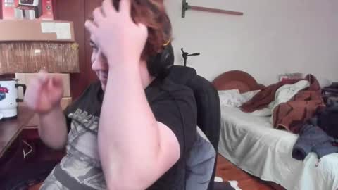 1141323  my Lord Mister Max   moms treasure online show from February 16, 10:11 am