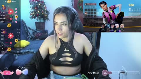 Snapshot of sabrina_chester_02 chatting on December 18, 5:37 am Angie online show from December 18, 5:37 am